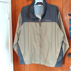 Columbia rain jacket *0074*